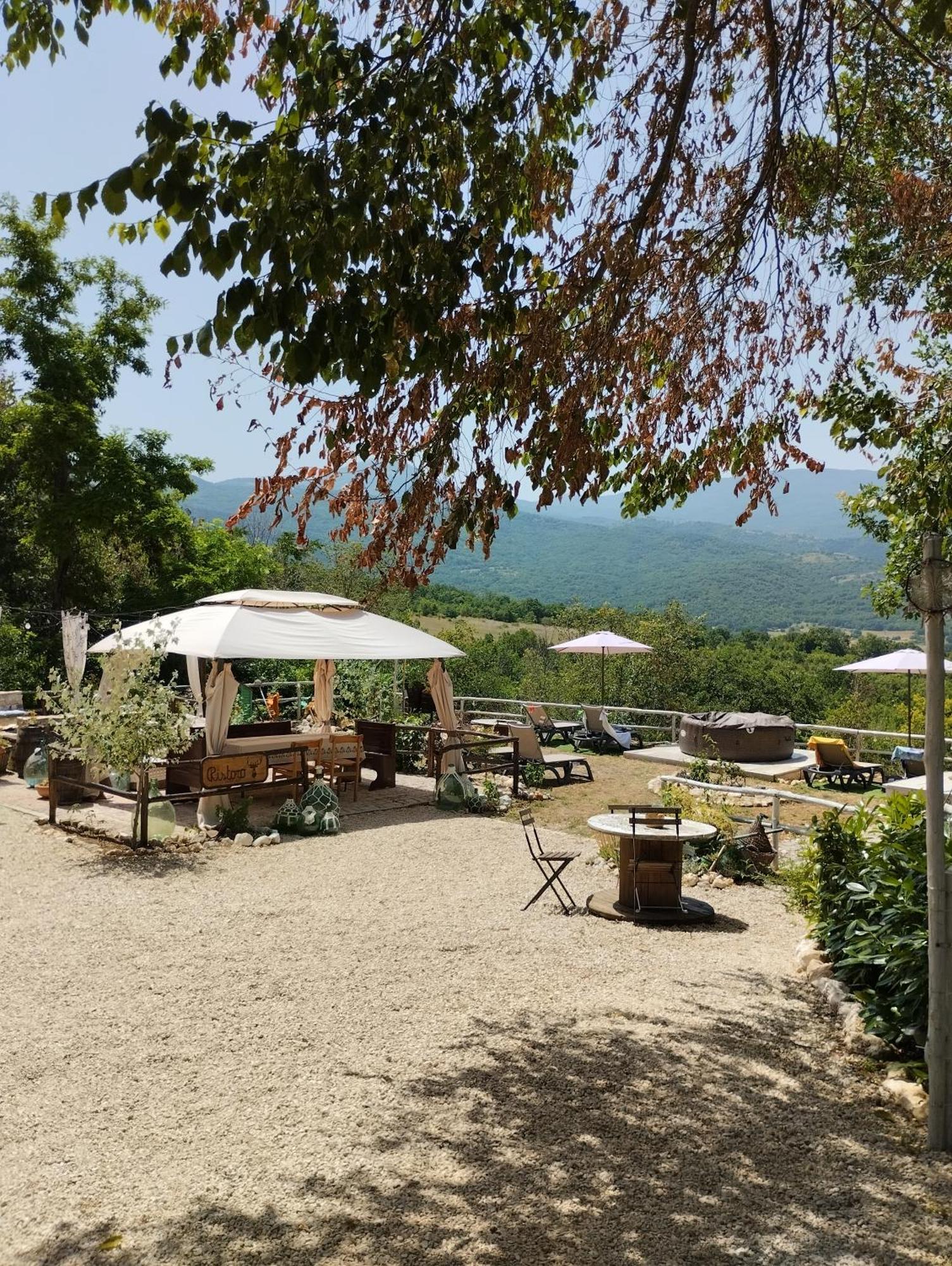 B&B Le Grette Gioia Dei Marsi Exterior foto